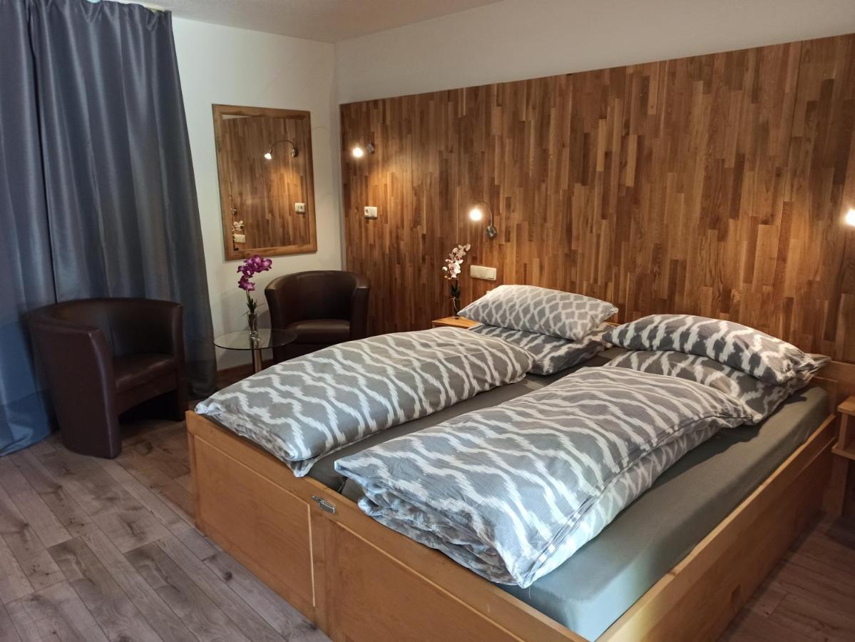 Max Motel Hinterzhof Ngoại thất bức ảnh