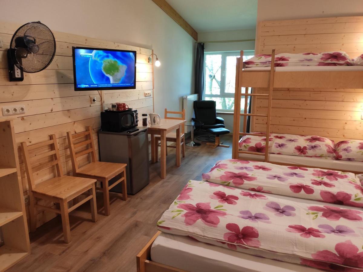 Max Motel Hinterzhof Ngoại thất bức ảnh