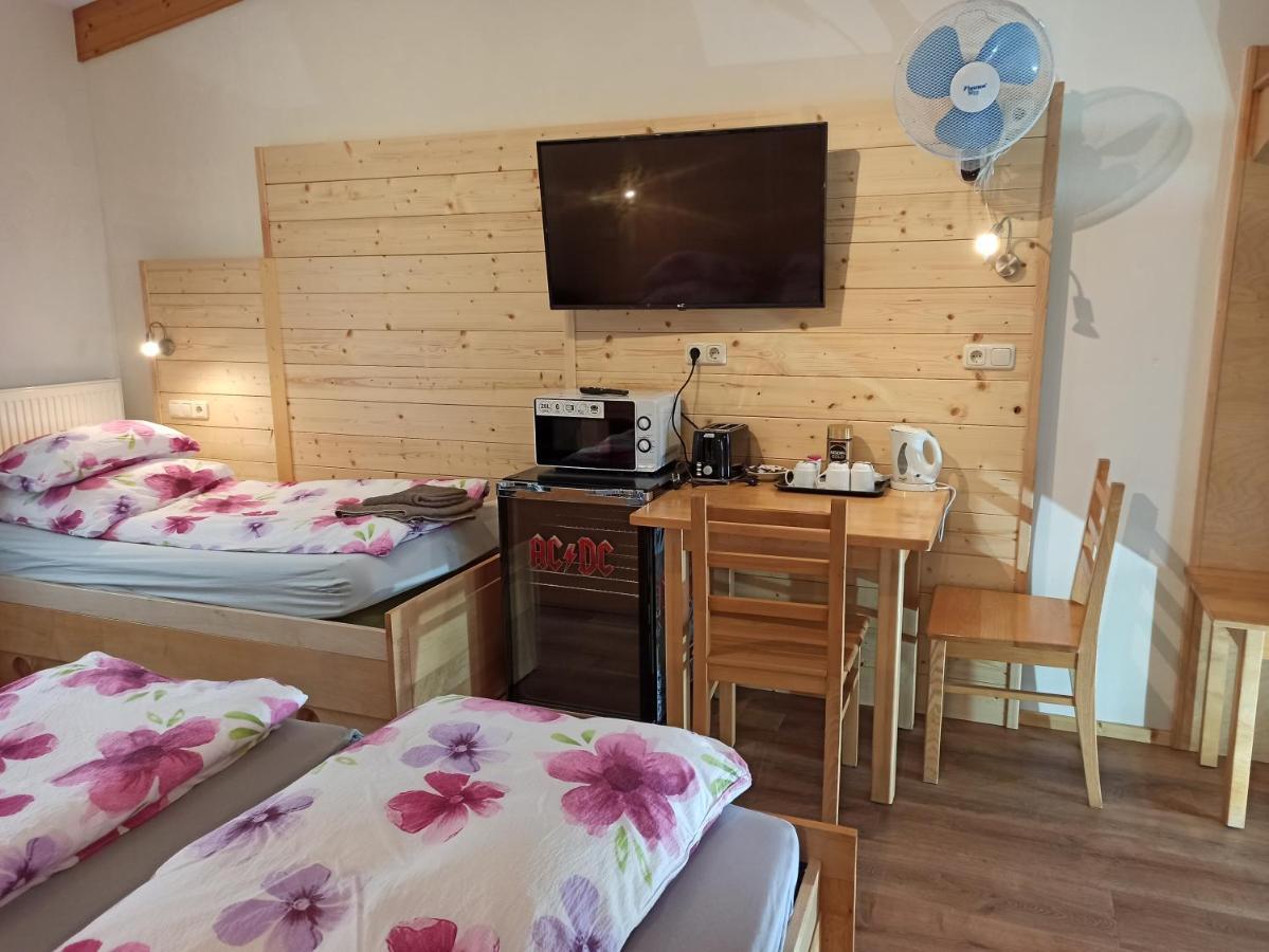 Max Motel Hinterzhof Ngoại thất bức ảnh